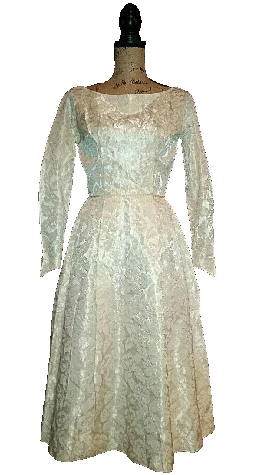 Vestidos de Casamento Vintage Tamanho Regular sob medida e véus Para as Mulheres