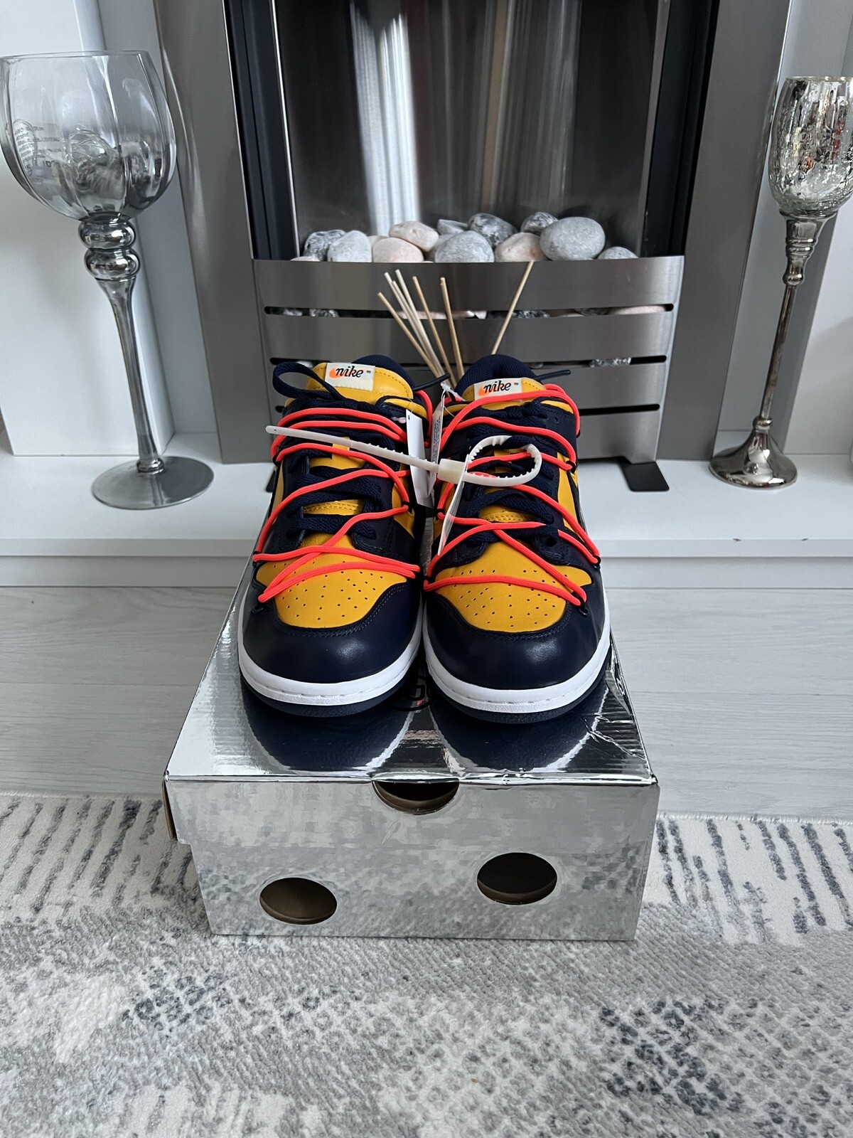 OFF WHITE X NIKE Nike x Offwhite Dunk Low ""Michigan"" UK8 5