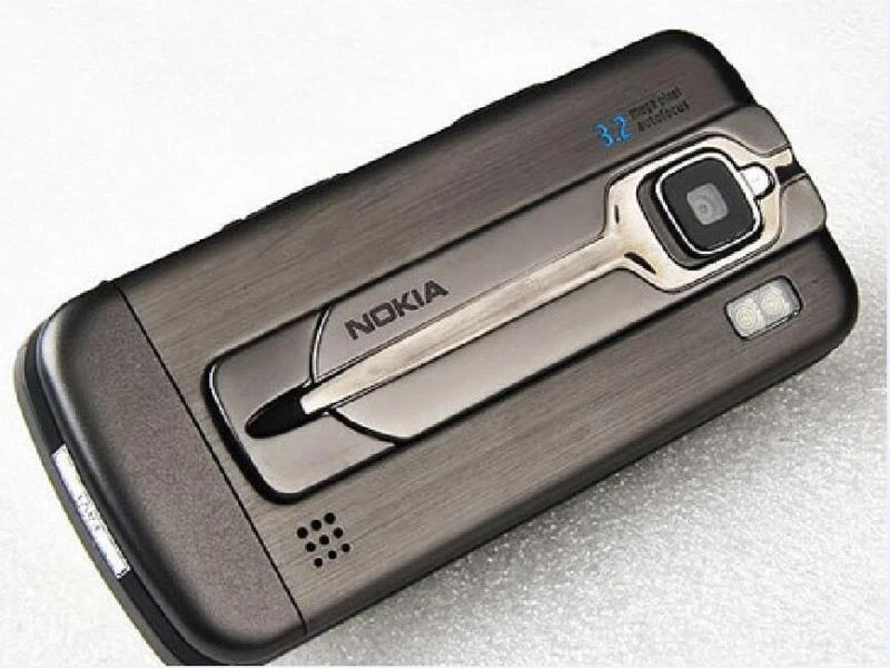 Nokia 6208C 2G GSM 900 1800 1900 Bluetooth Stereo FM radio Original Cellphone - Image 2 of 4