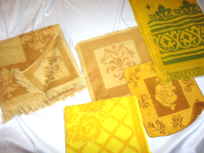 VINTAGE CANNON FIELDCREST SEARS GOLD YELLOW FLORAL SCROLLS (6P - Main Image