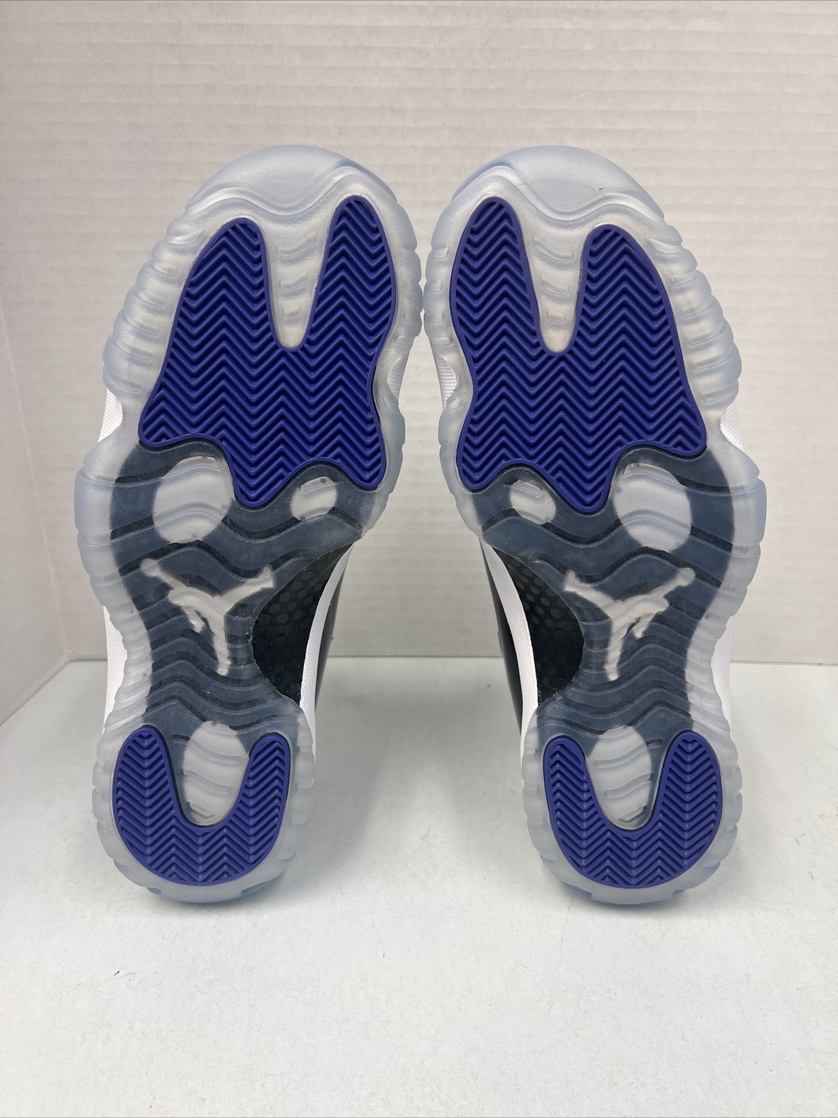 Size 9.5 - Jordan 11 Retro Concord 2018 
