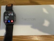 Apple Watch Ultra 49mm Titanium With Black/Grey Trail Loop
