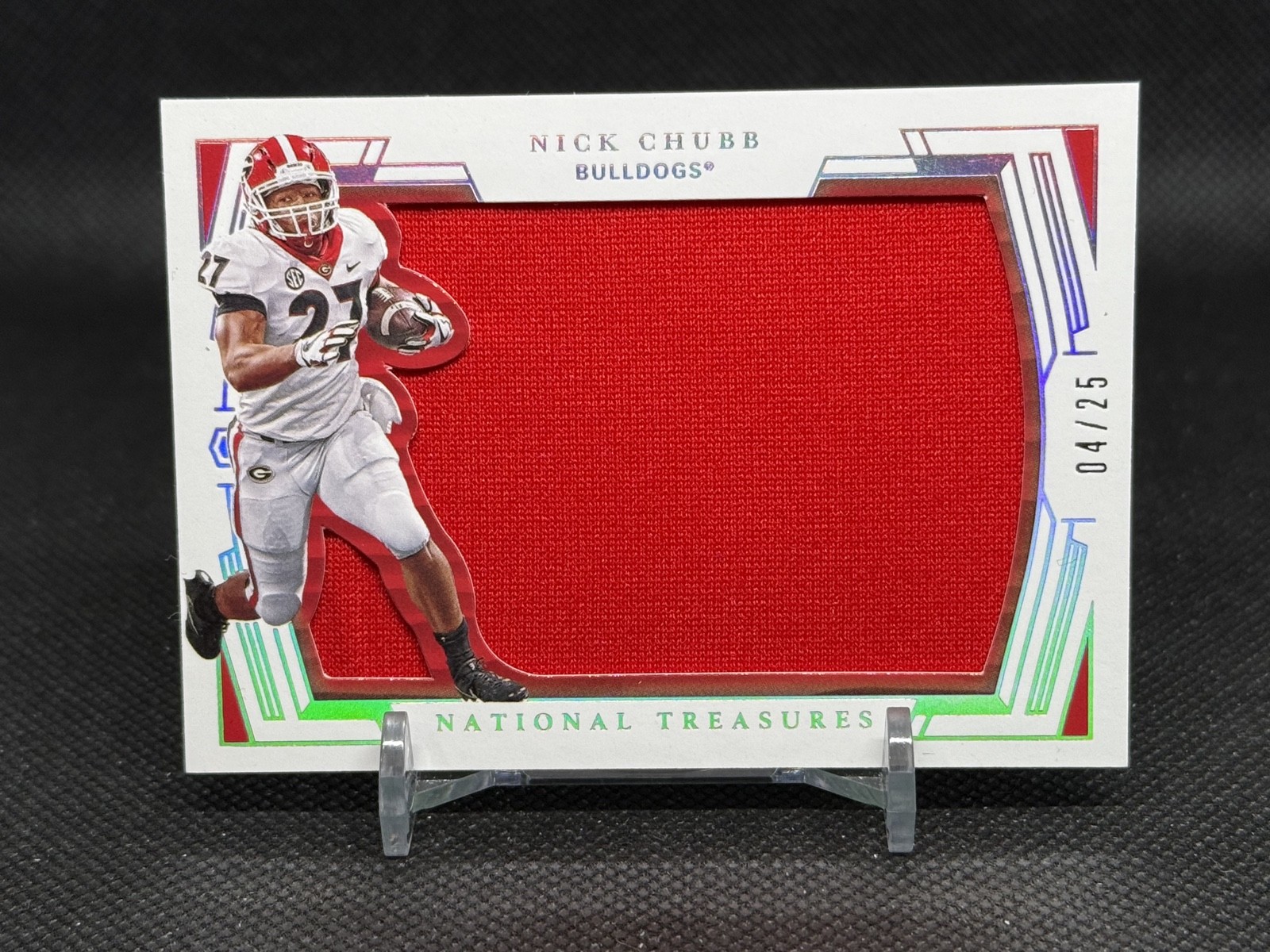 2020 Panini National Treasures Collegiate - Silhouettes Nick Chubb #67 /25 (MEM)