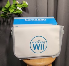 DreamGEAR Game Bag for Nintendo Wii Carry Case White w/ Strap & Box