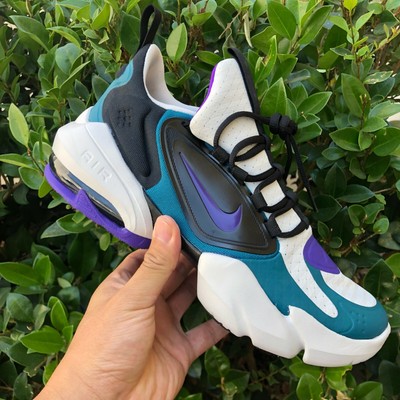 how much do nike air max weigh