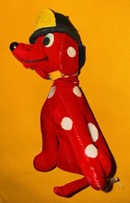 RARE VINTAGE DAKIN DREAM PETS FIREHOUSE DALMATION RED DOG FIRE DEPARTMENT TY
