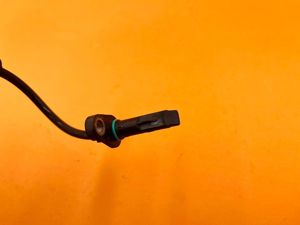 15-21 MERCEDES-BENZ C300 W205 SENSOR DE VELOCIDAD RUEDA ABS TRASERA IZQUIERDA O DERECHA OEM Foto 4 de 4