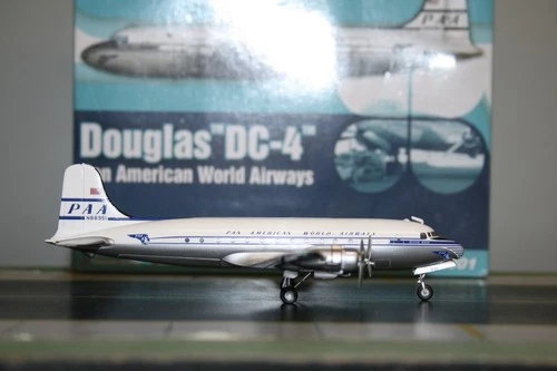Hobby Master 1:200 Pan Am American Douglas DC-4 N88951 (HL2001) Model Plane