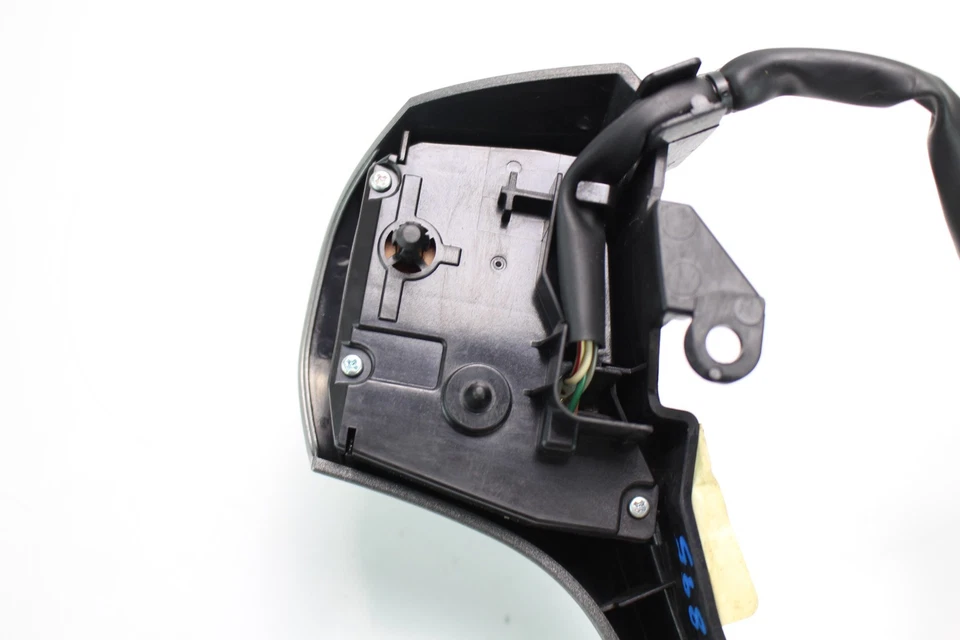 2015 TOYOTA VENZA STEERING WHEEL VOLUME CRUISE CONTROL SWITCH OEM - Image 4 of 4