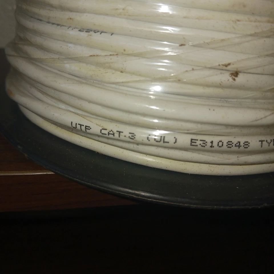 Cable 250' UTP CAT 3 - UL E310848 - Tipo CMX - 24AWGX4C NUEVO NOS Foto 2 de 4