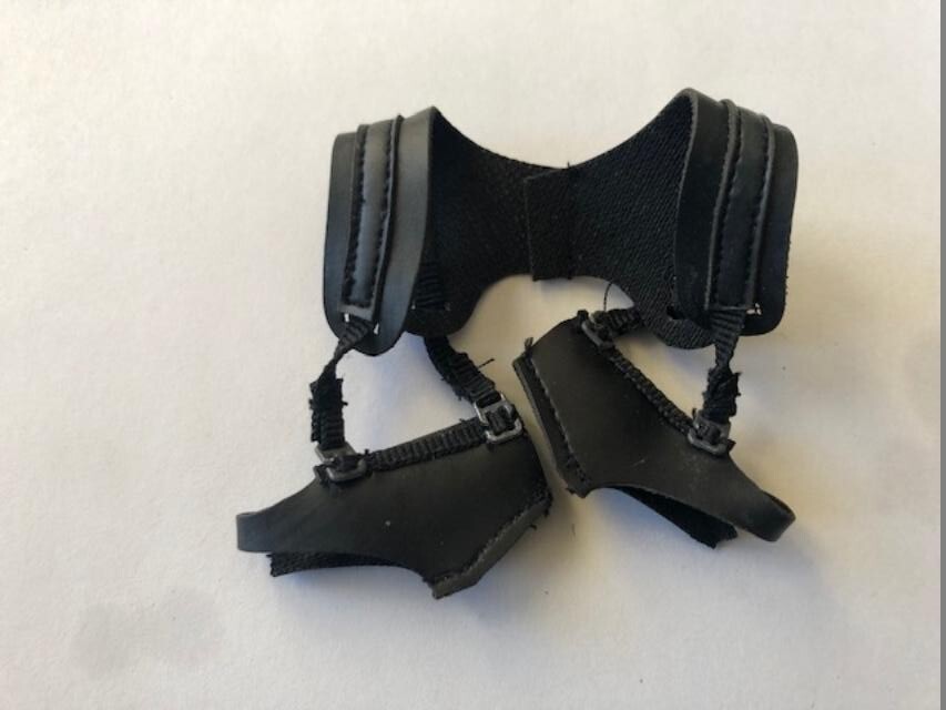 1/6 th scale-DOUBLE GUN SHOULDER RIG, UNIQUE....LOOK | eBay