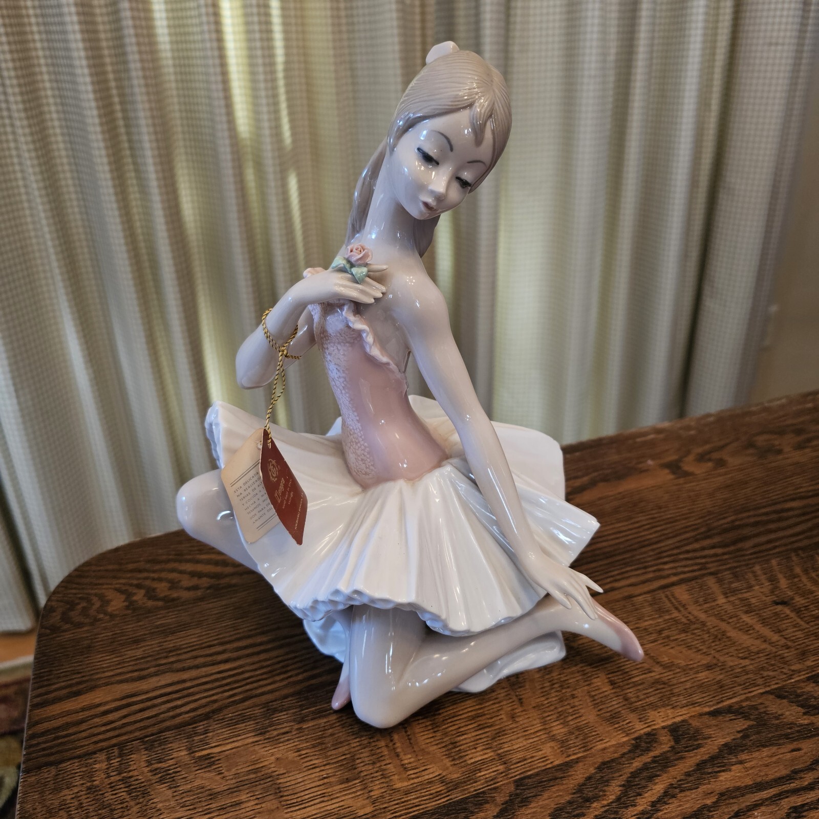 Rare Tengra Sitting Ballerina Dancer Porcelain Figurine 10 1/