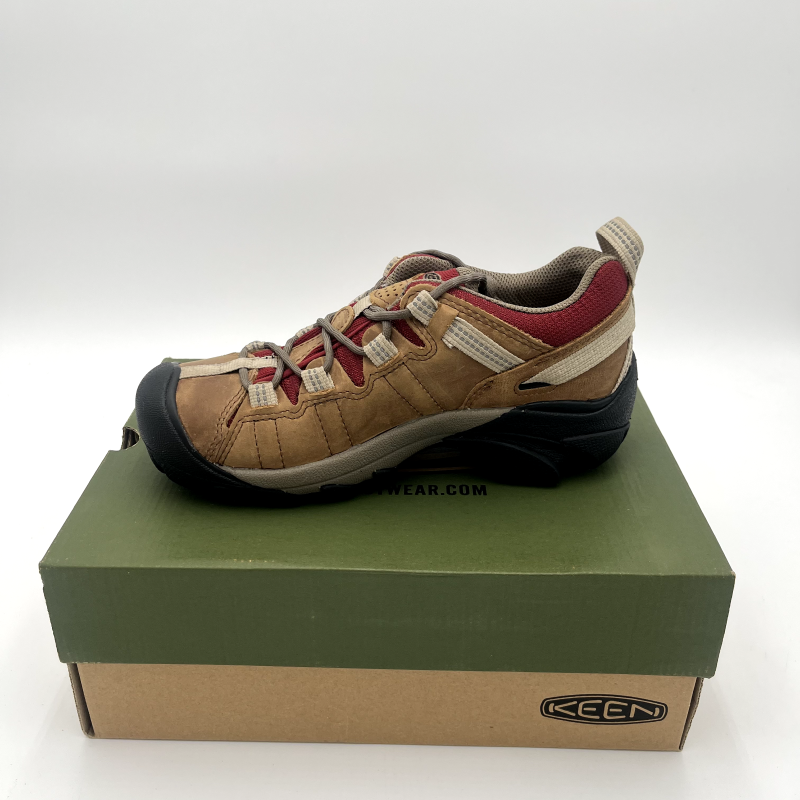 KEEN DONNA TARGHEE II IMPERMEABILE CON SAFARI MAERLOT PREZZO AL PUBBLICO CONSIGLIATO $ 145
