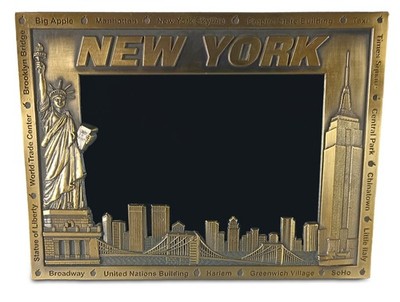 S & G ENTERPRISES INC.  N.Y. SKYLINE  Metal 4'' x 6'' Souvenir Picture Frame