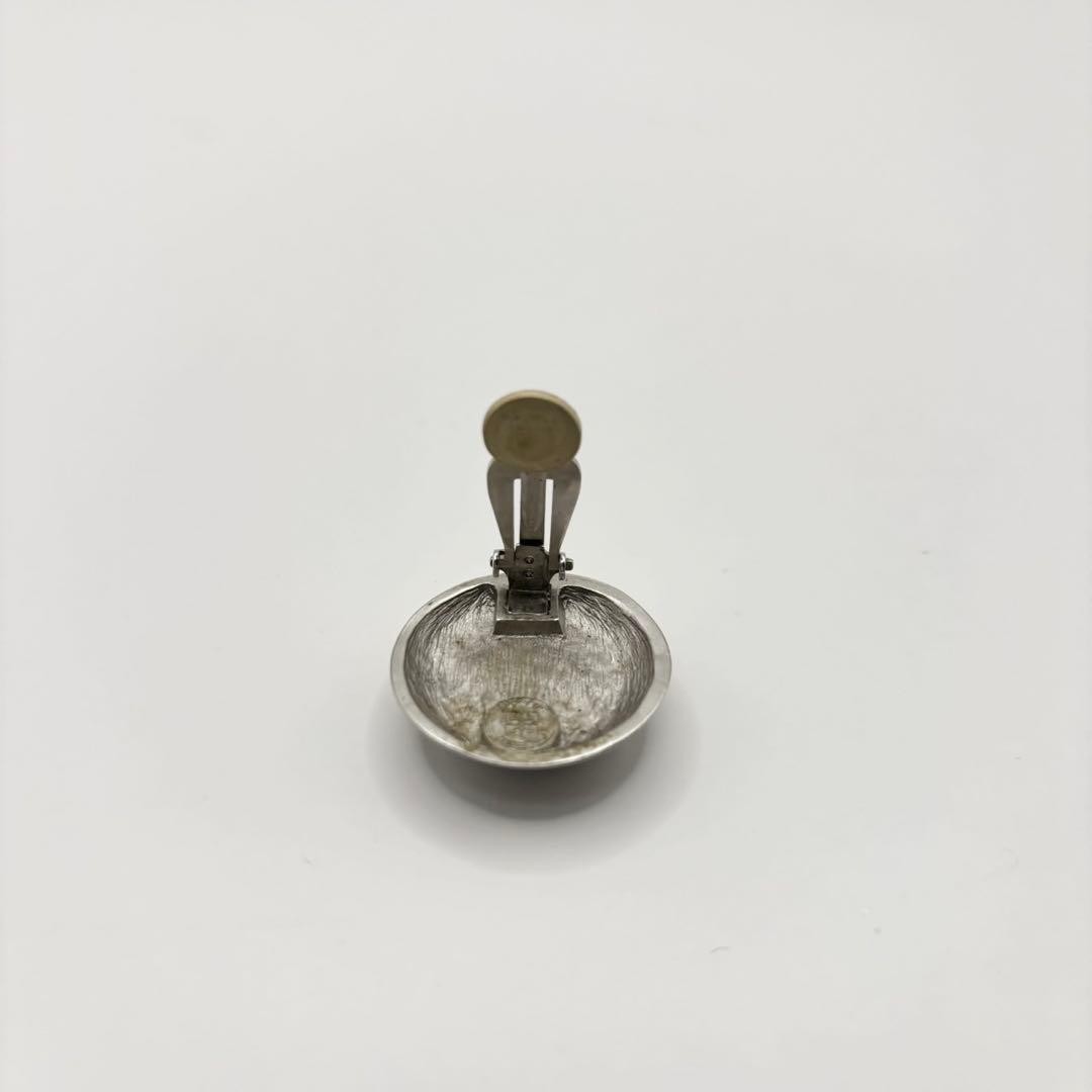 GIVENCHY Pearl Earrings Circle Logo Silver GP Vintage Rare Limited Japan thumbnail 8