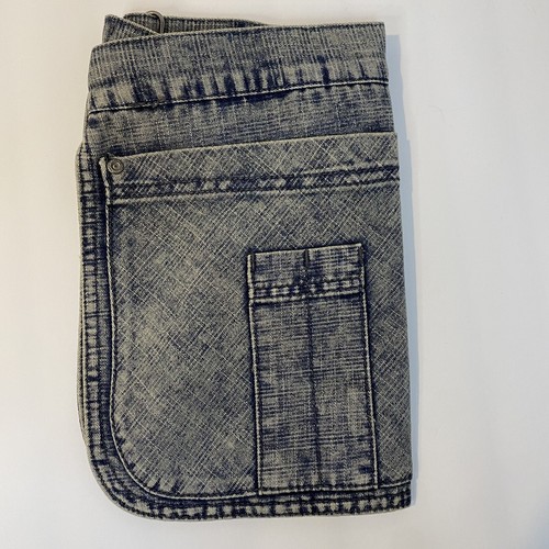 Chefworks Urban Apron Indy Hipster Apron Faded Blue, 11.25L x 15.5W AWKV056-FBN - Picture 7 of 9