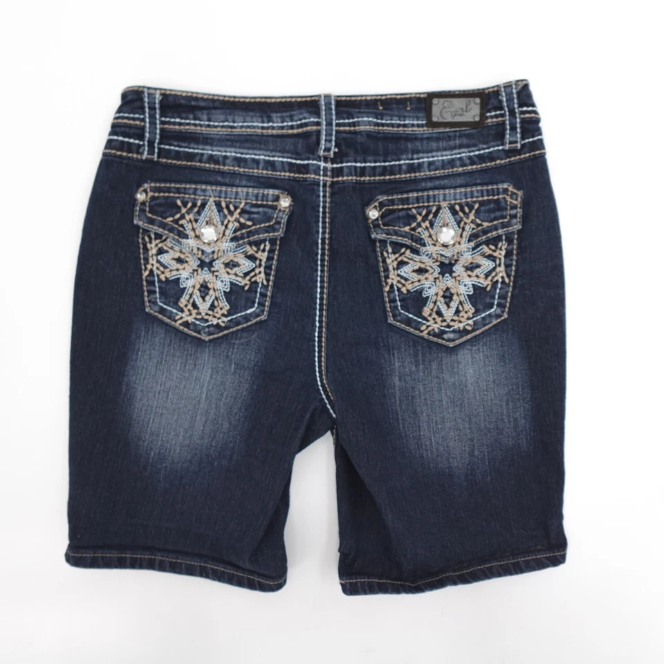 Bermuda jeans Earl feminina 4 azul jeans bordada cravejada pedra cintura baixa - Imagem 2 de 4