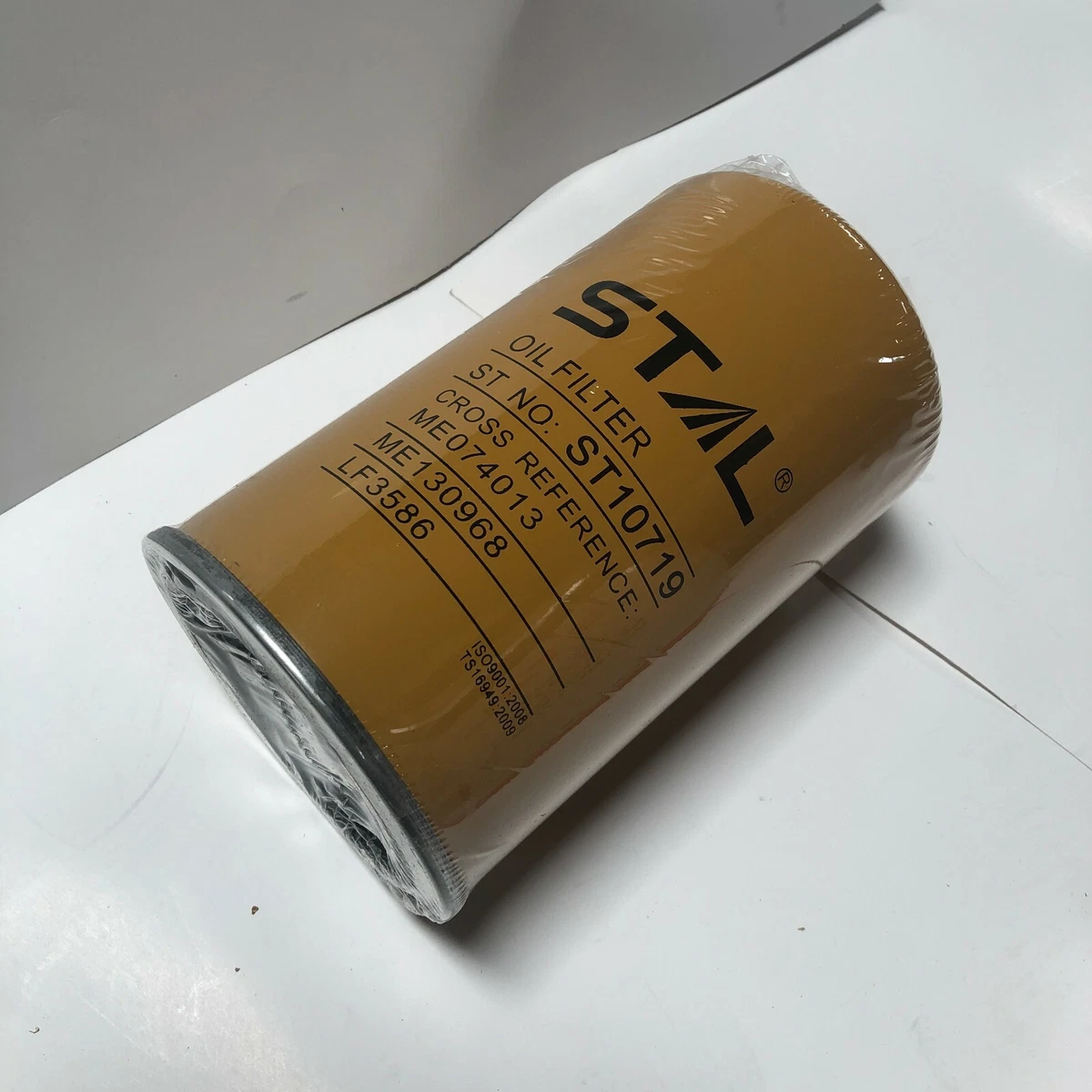 ST10719 ME074013 ME130968 LF3586 P552562 OIL FILTER 1729662 
