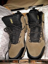 men's country 19 mid casual hiking boots