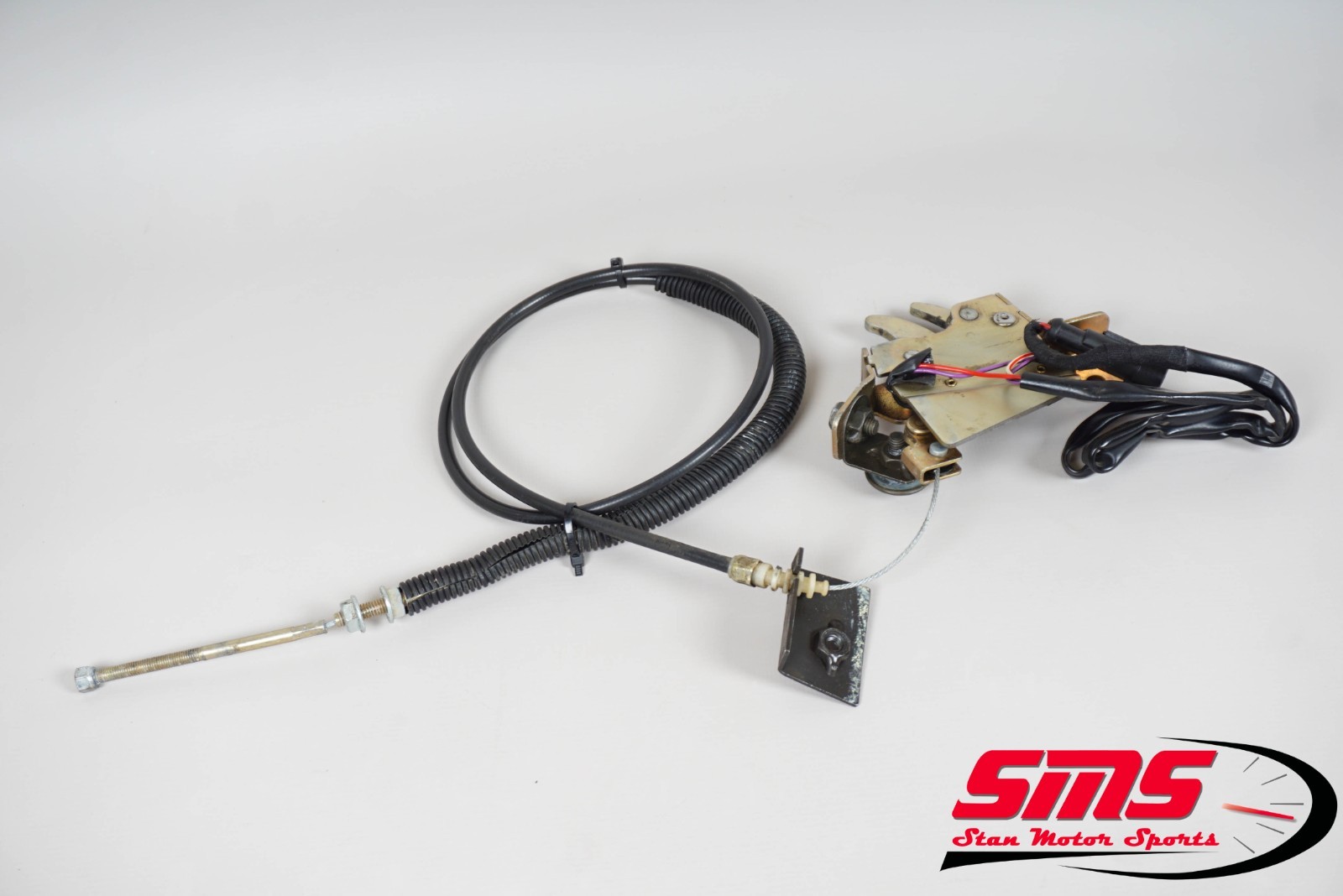 02-08 Maserati Spyder 4200 M138 Convertible Top Rear Left Lock Latch Mechanism