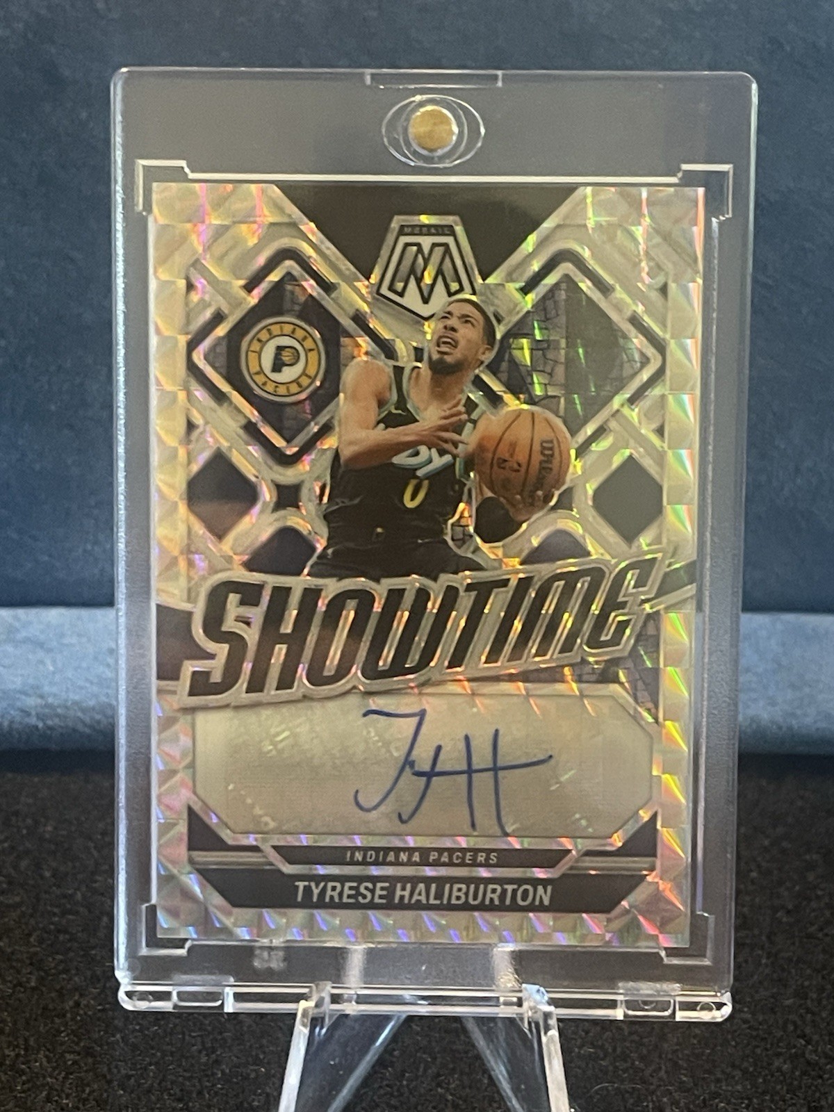 2023-24 PANINI MOSAIC TYRESE HALIBURTON SHOWTIME SIGNATURES