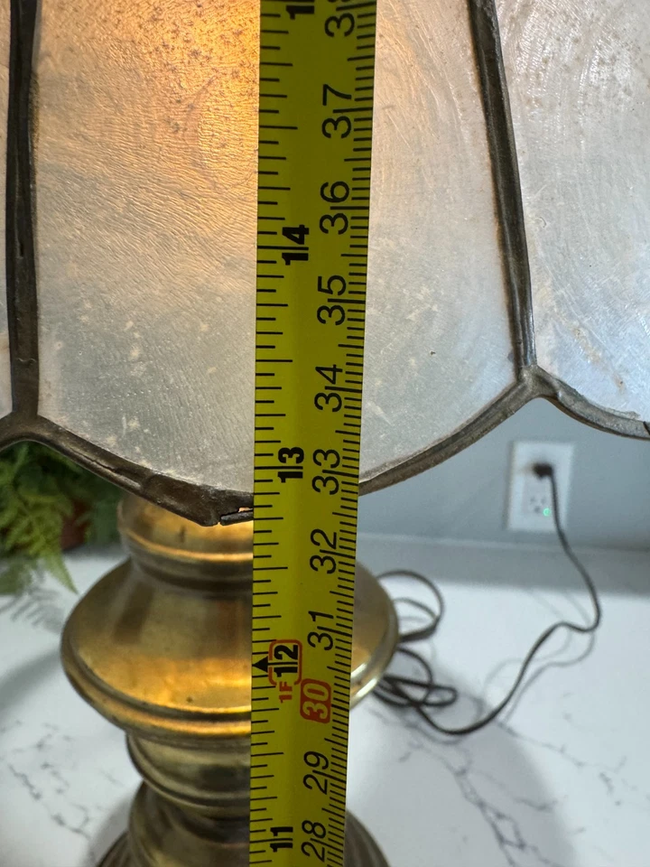 Vintage 1970s Brass Neoclassical Style Table Lamp Trophy Urn Capiz Shell Shade - Image 4 of 4