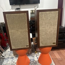 Acoustic Research AR-3a - Close Serial Numbers