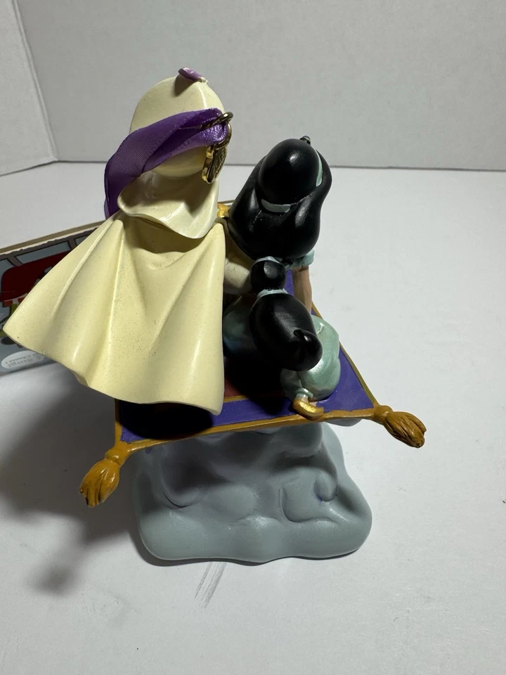 Tapete enfeite Disney Store Sketchbook Aladdin & Jasmine A Whole New World 2015 - Imagem 3 de 4