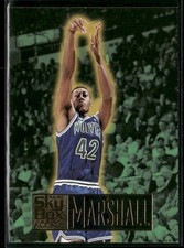 Donyell Marshall 1994-95 SkyBox Premium #257 Rookie Card. rookie card picture