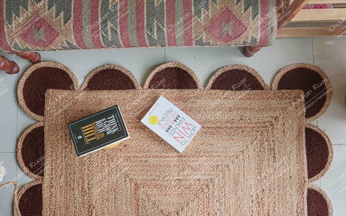 Natural Jute Hand Braided Beige Scalloped Jute Rug With Brown Border Home Rug - Picture 4 of 5