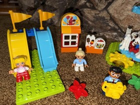 Lego DUPLO Fun Family Fair 10841 Carousel with Horses 100% NO MANUAL or Box