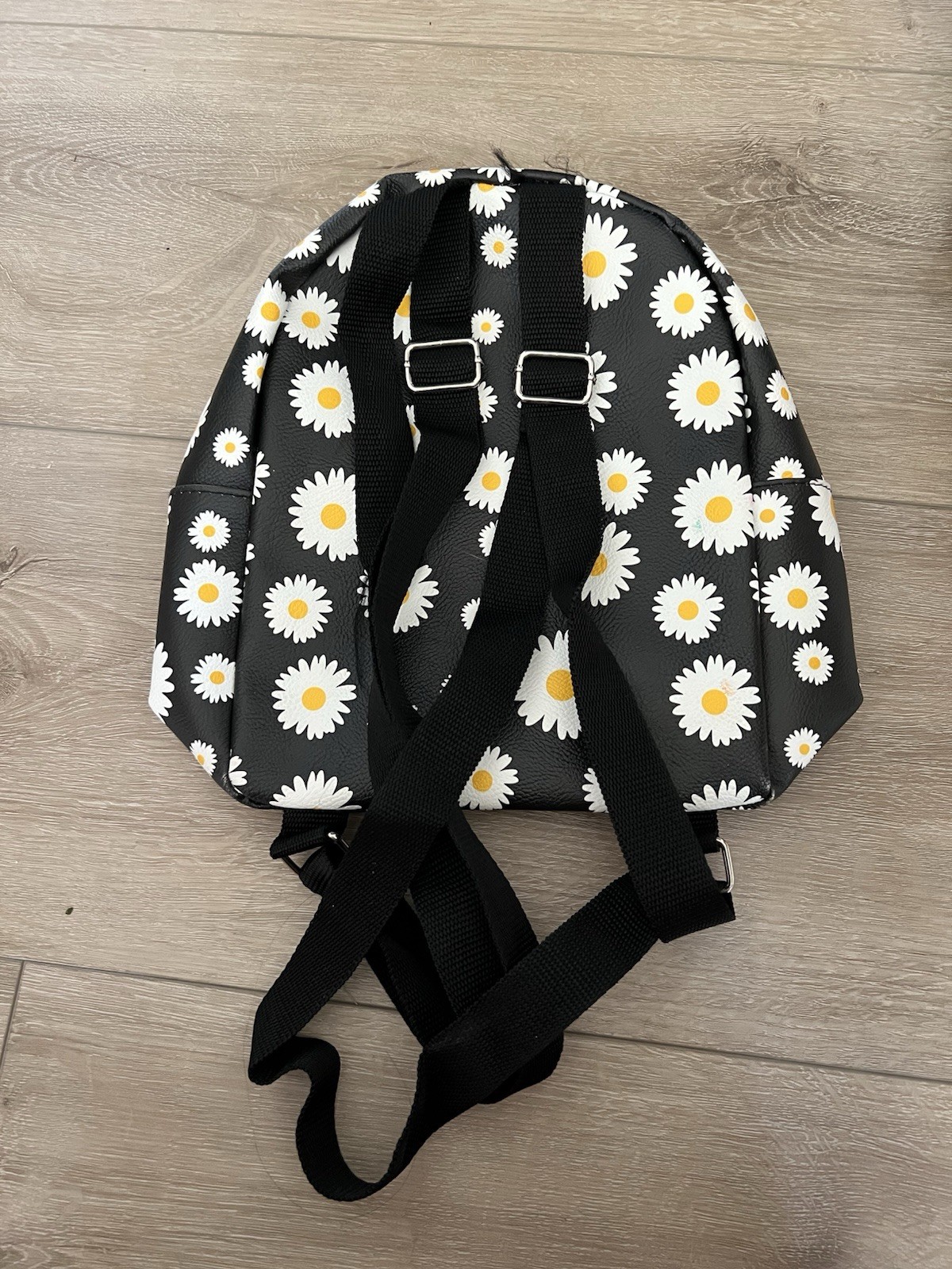 Small Daisy Flower Patterned Backpack - image 2