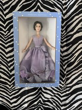 Elizabeth Taylor Special Edition Fashion Doll Blue Eyes Black Hair Purple Dress