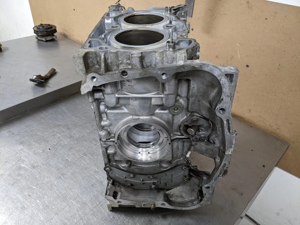 Engine Cylinder Block For 13-16 Subaru BRZ 2.0 11010AB450 Gas - Image 3 of 4