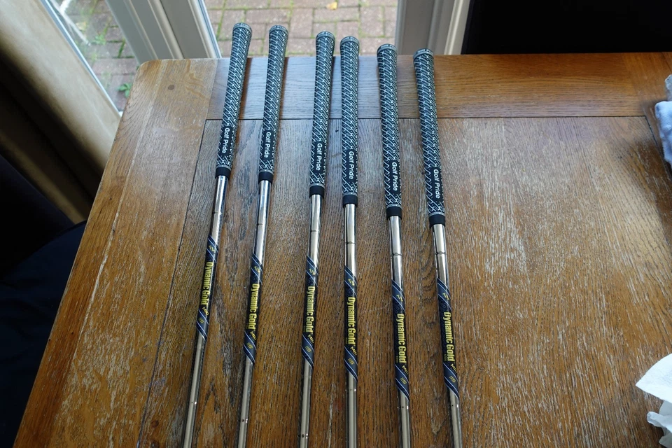 Wilson Staff MB 2024 Irons 5i - PW - Image 4 of 4