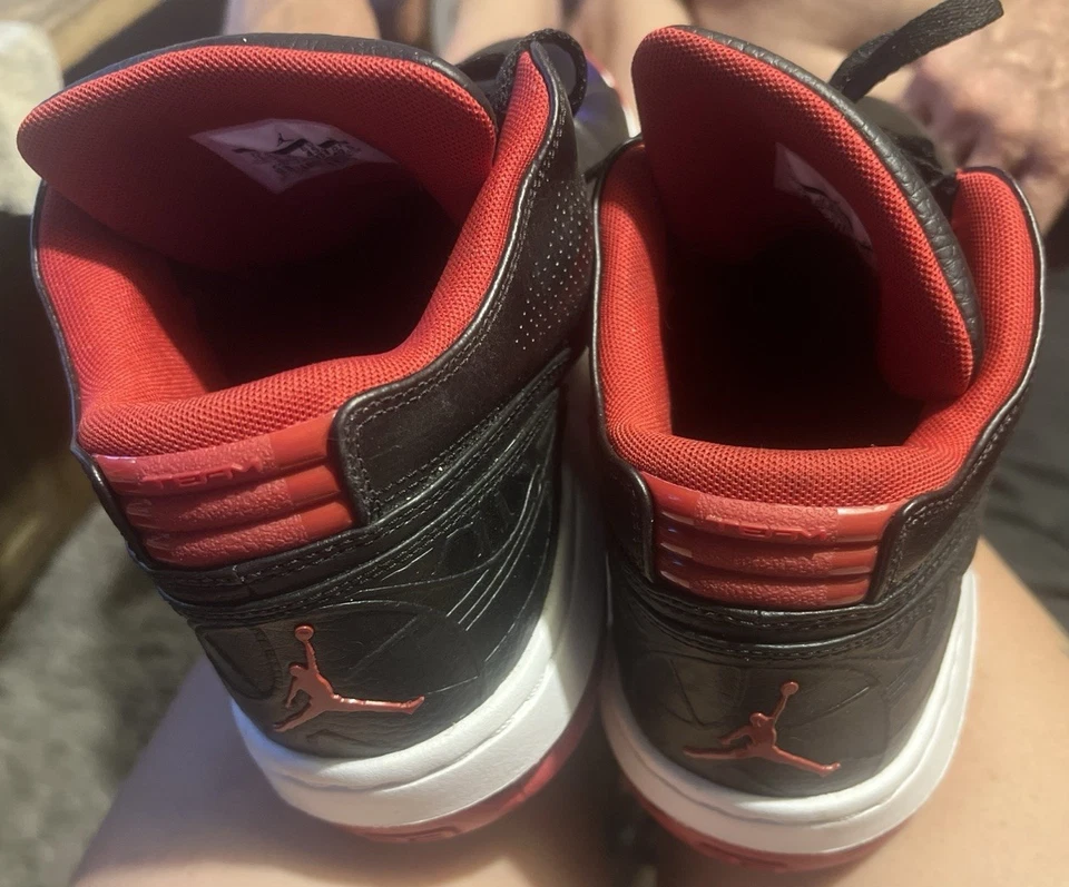 Nike Air Jordan Team 317765-006 men 11 Red, Black & White - Image 3 of 4