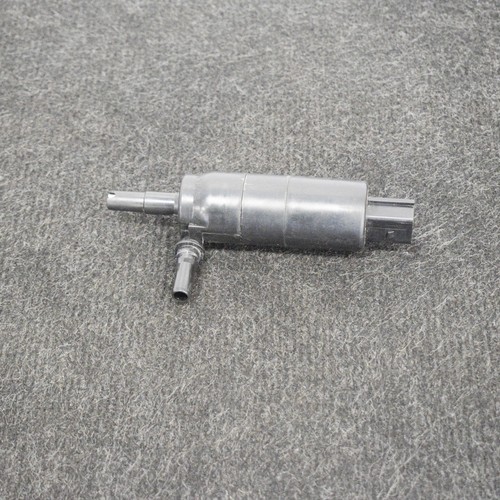 BMW M3 F80 Scheinwerferwaschpumpe 7217792 3.0 Benzin 317kw 2014