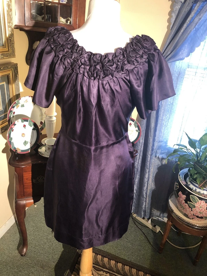 VESTIDO YOANA BARASCHI SEDA UVA COLOR MANGA MURCIÉLAGO ALINE-TALLA 8- ¡ESCOTE CON VOLANTES!! Foto 3 de 4