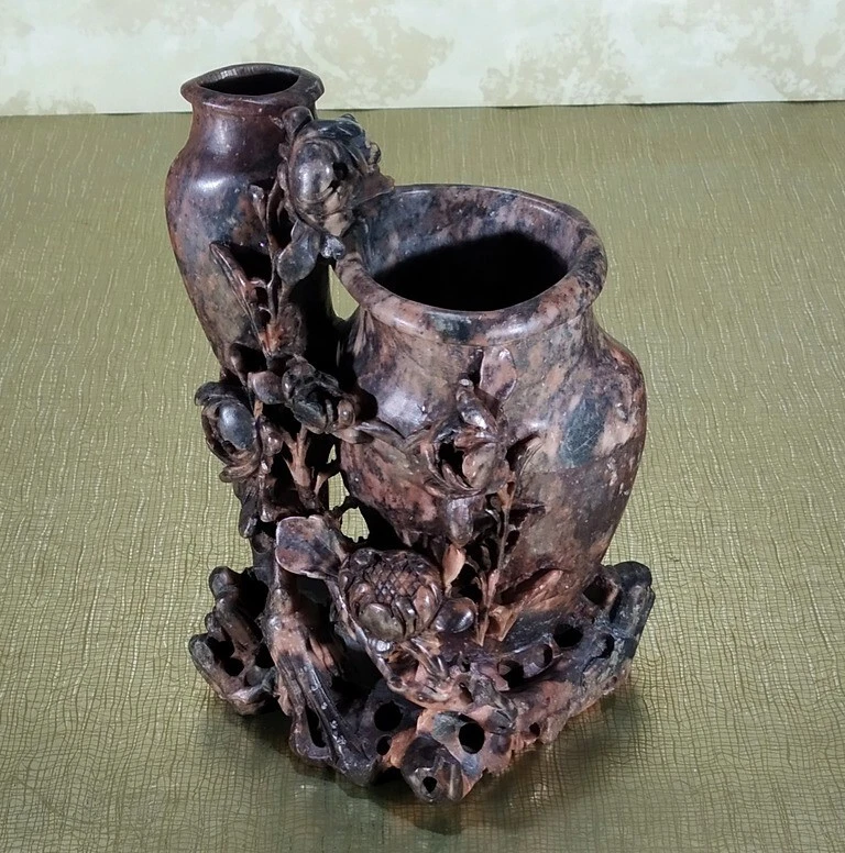 Superbe grand pot à pinceau chinois en pierre de Lard. XIX ème siècle. - Photo 2/4