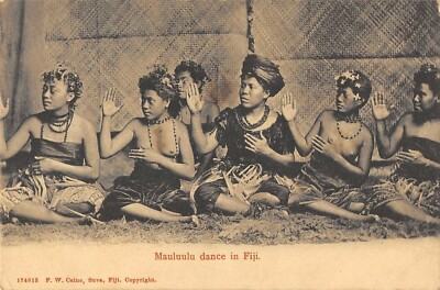 CPA Ancienne Océanie – Îles Fidji – Danse Mauluulu – Début 1900