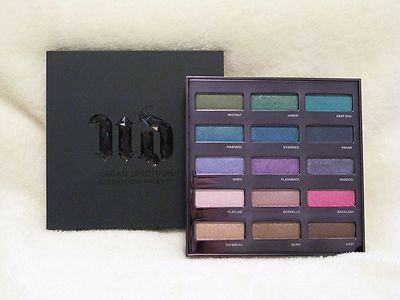 Urban Decay 'Urban Spectrum' Eye Shadow Palette 15 Beautiful Shades! NIB 