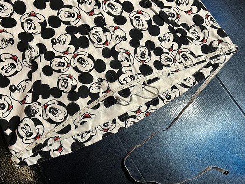 Disney Mickey Mouse Damen Jacke mit Kapuze Gr. L weiß schwarz Muster neu Etikett - Bild 20 von 22