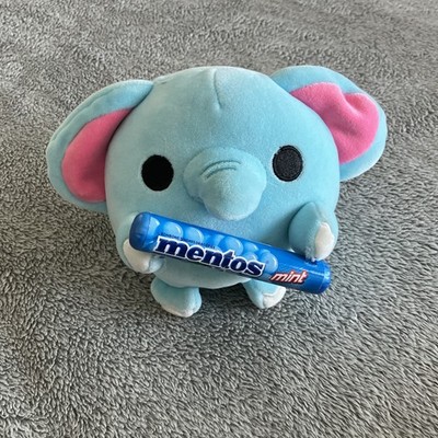 Zuru Snackles Lottie Elephant Mentos Mint 5'' Mini Brands Series 2 Stuffed Plush