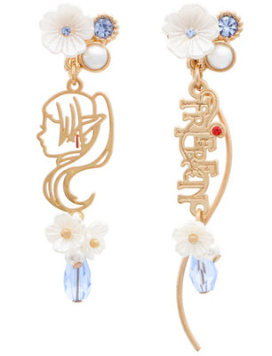 Universal Studios Japan Exclusive - Frieren: Beyond Journey's End earrings　-NEW