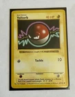Pokémon TCG Voltorb 67/102 Base Set Shadowless Vintage 1999
