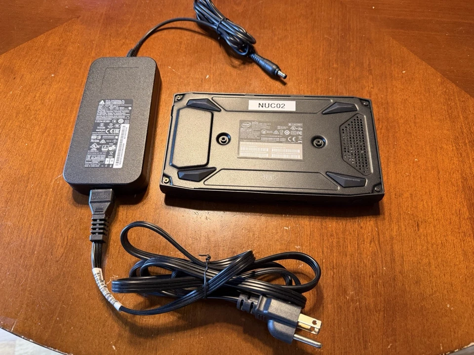 Intel Skull Canyon NUC NUC6i7KYK i7-6770HQ Thunderbolt 3, 32GB 1.2TB SSD W11 Pro - Image 2 of 4