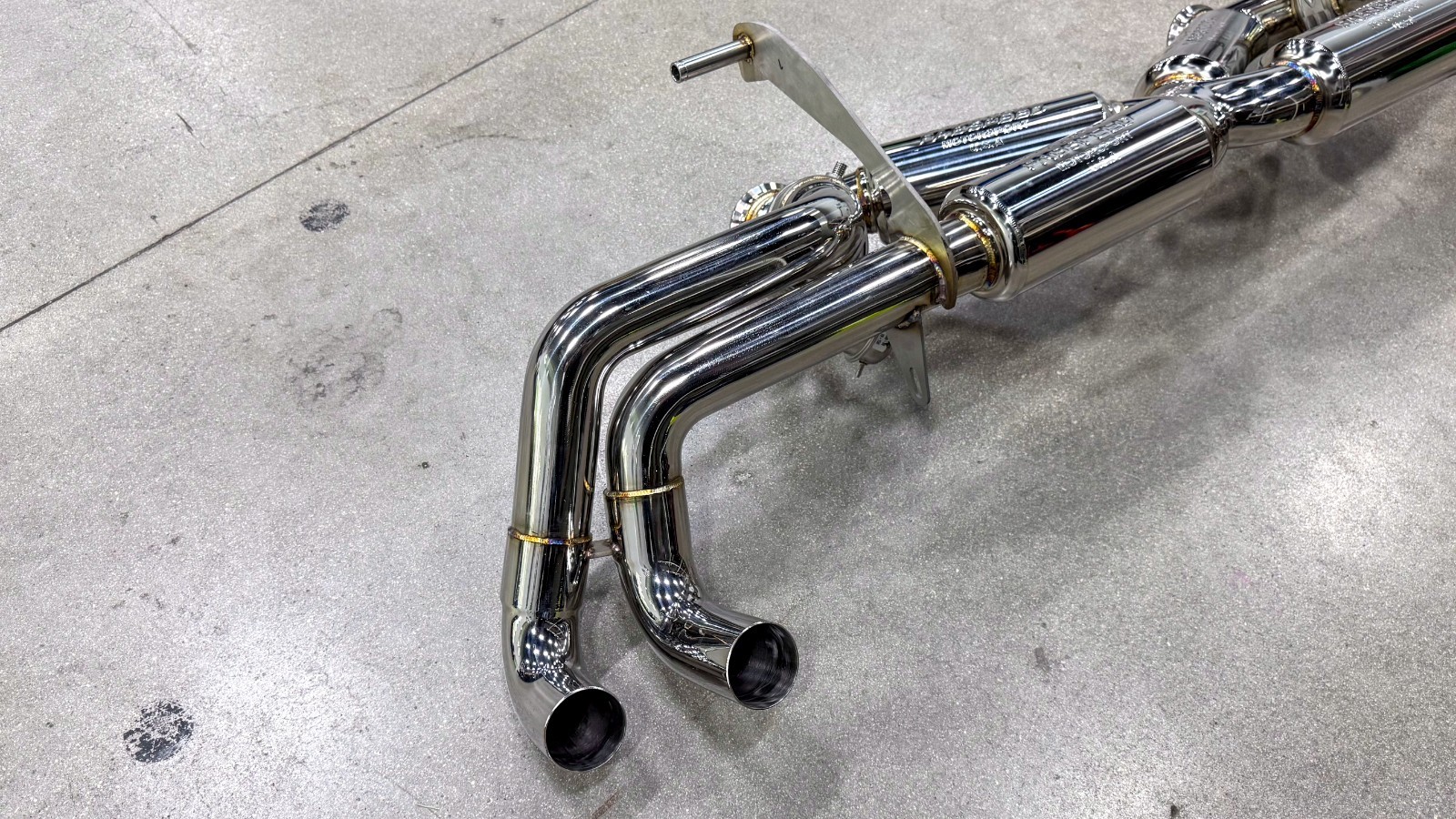 Fabspeed Lamborghini Huracan Valvetronic Supersport X-Pipe Exhaust System