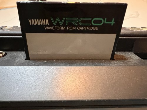 YAMAHA RX5 Digital Rhythm Programmer Drum Machine, waveform Cartridge and cover. - Picture 7 of 18
