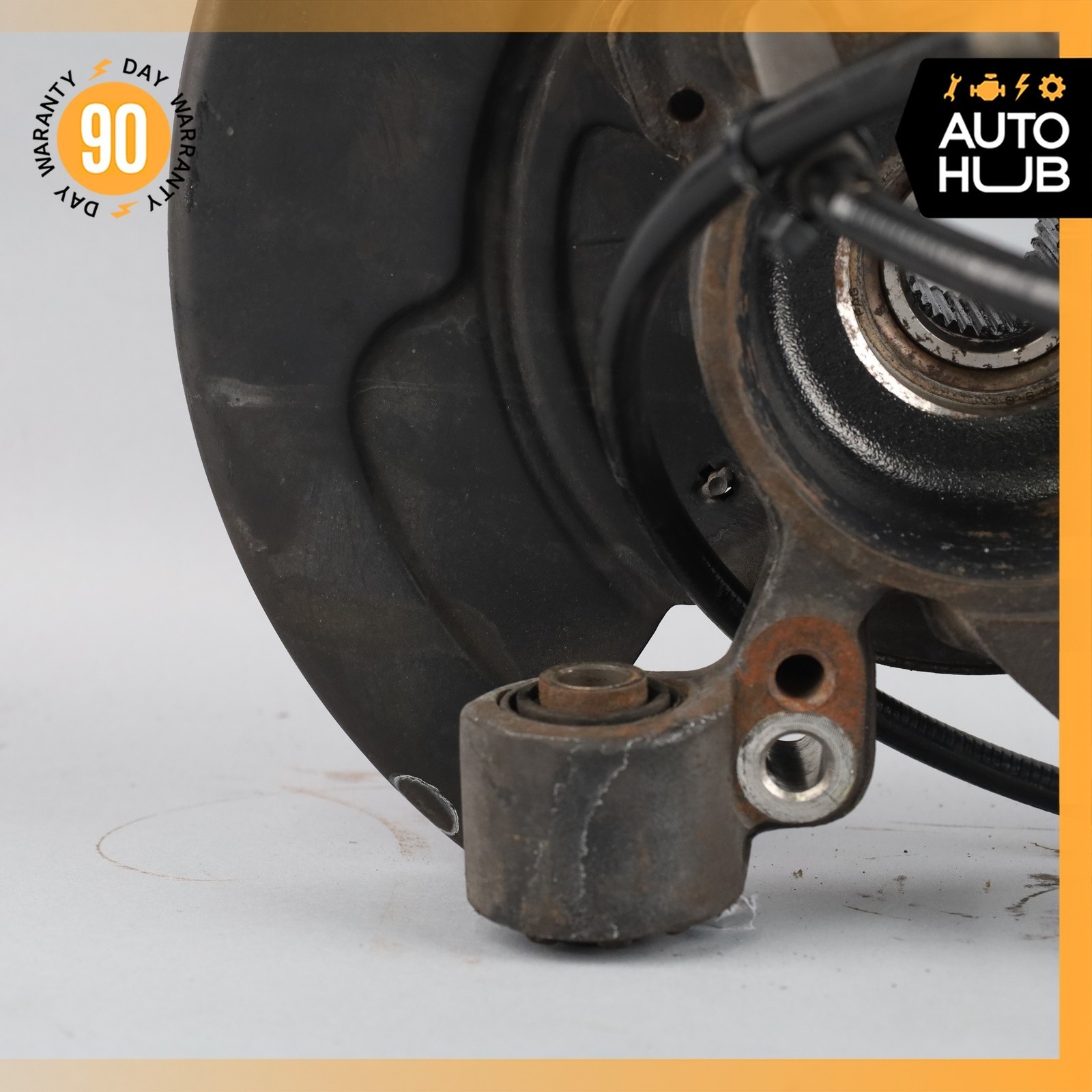 00-02 Bentley Arnage / Rolls Royce Seraph Rear Left Spindle Knuckle Hub OEM 42k