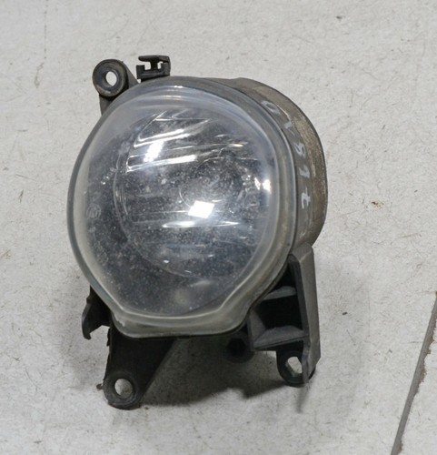 AUDI A4 B5 8D2 Facelift Limo Bj 99 Nebel Scheinwerfer vorne LINKS #76810-E187
